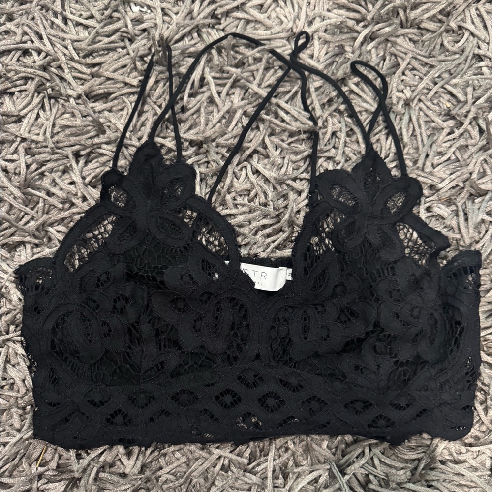 🌸 Stunning Black Lace Bralette 🌸